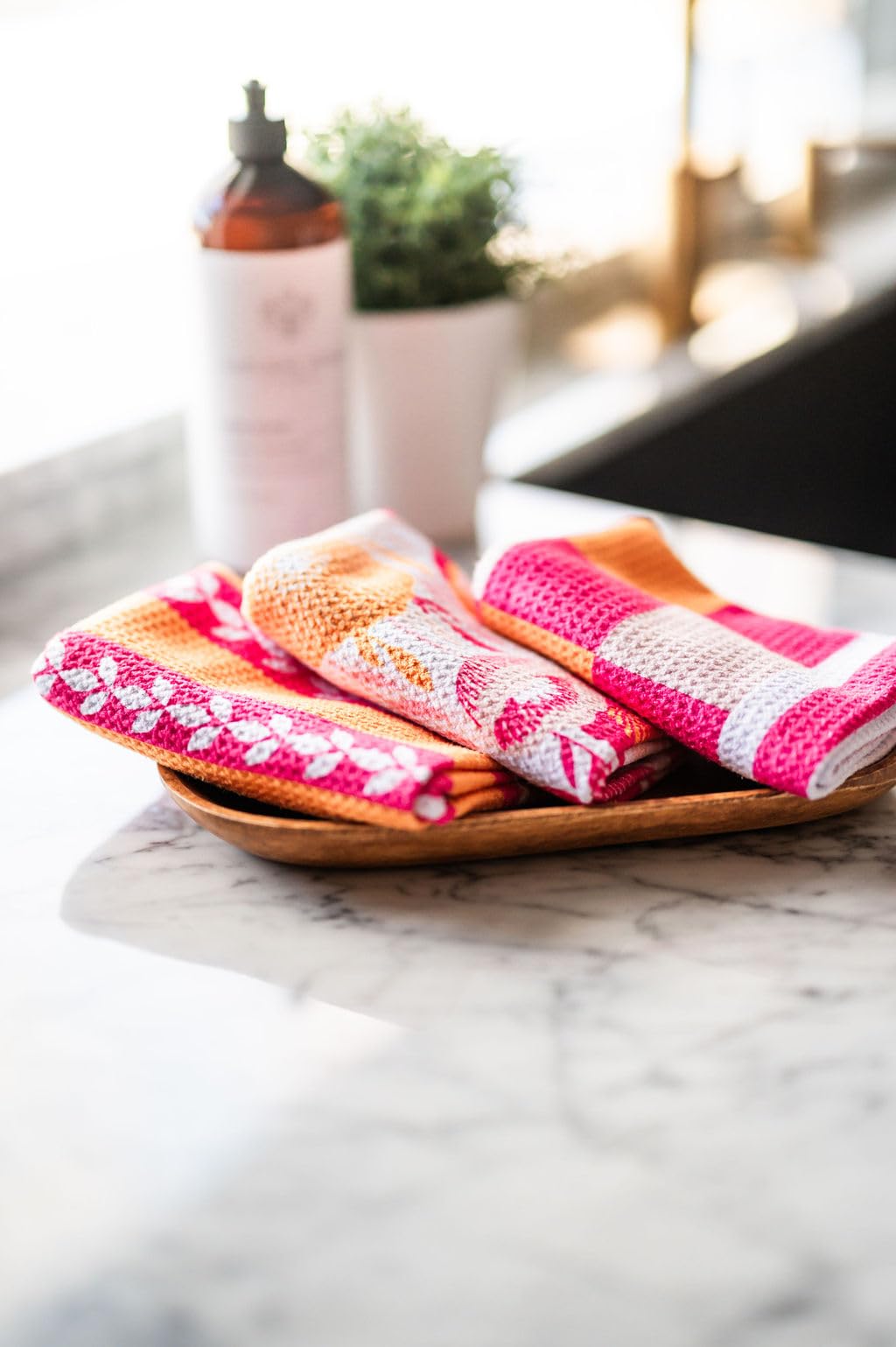 || 3 Pack|| Not Your Ordinary Dish Towels || Waffle Weave Microfiber || Tea Towels || Highly Absorbent || Hanging Loop || Dish Cloths || Modern || Designer Prints (Easter Bows)