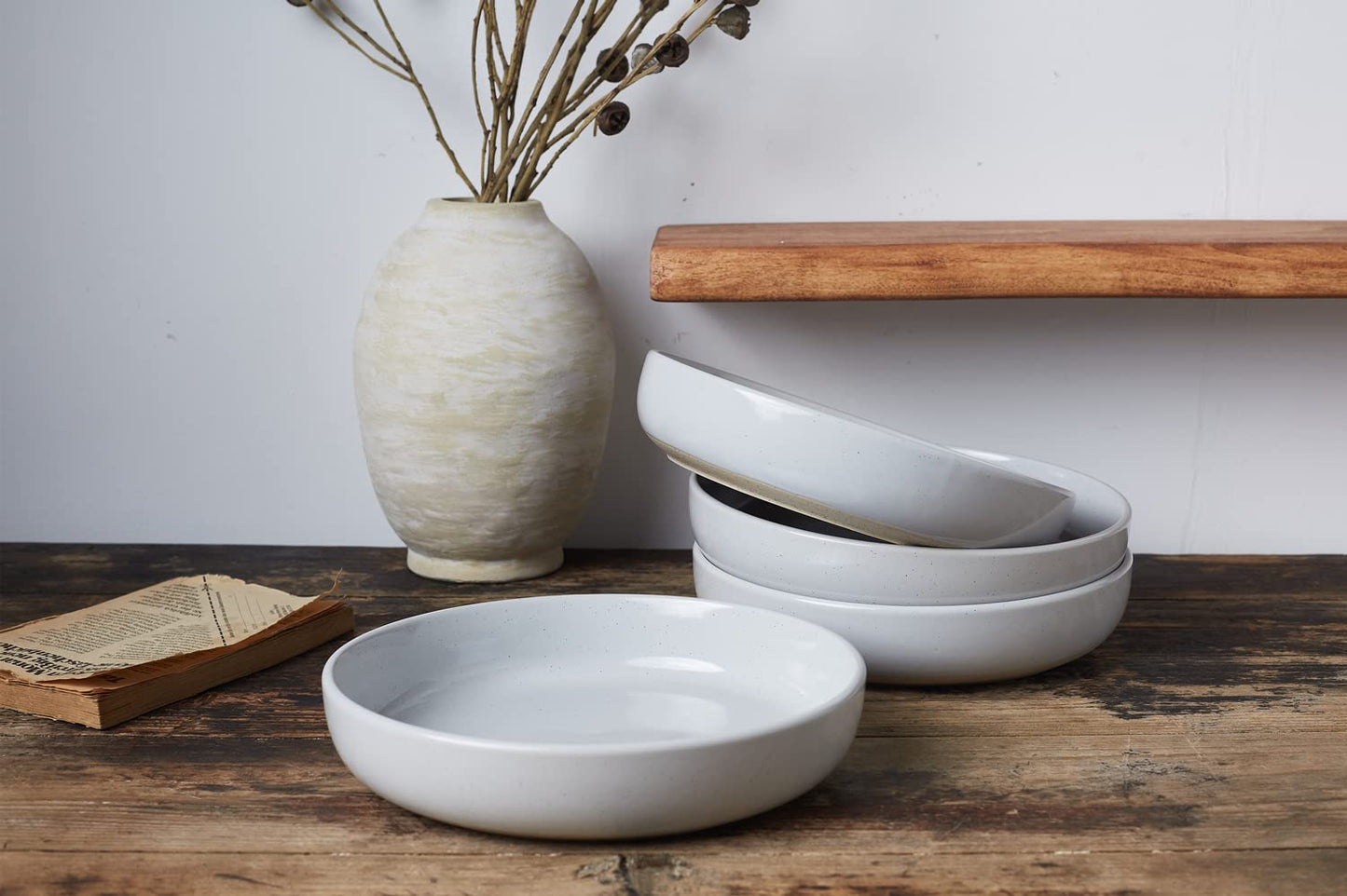 famiware Milkyway 33 oz Bowl Set, Pasta Bowls Set of 4, Salad Bowls Perfect for Your Friend for Housewarming, Thanksgiving, Christmas, White