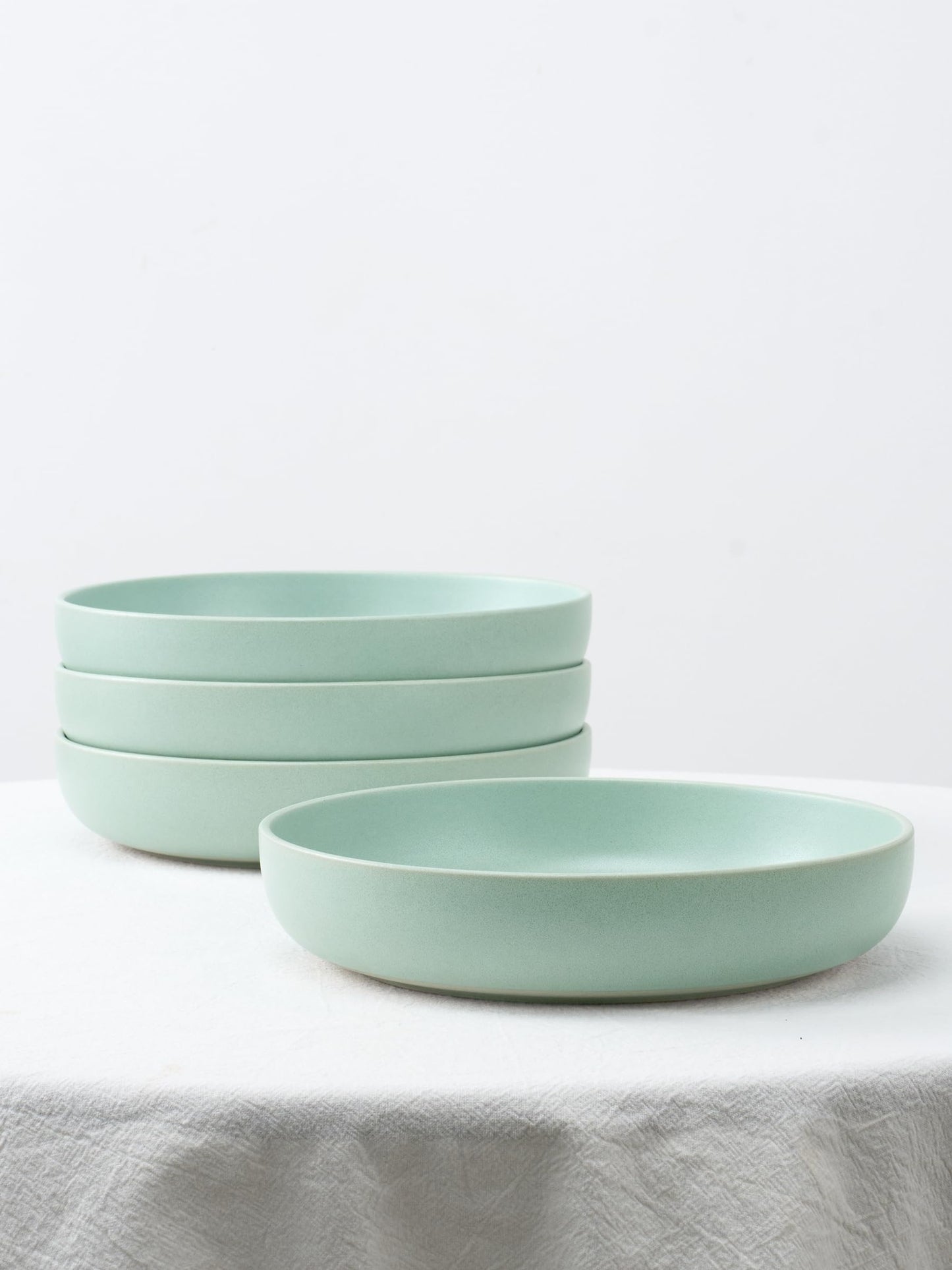 famiware Milkyway 33 oz Bowl Set, Pasta Bowls Set of 4, Salad Bowls Perfect for Your Friend for Housewarming, Thanksgiving, Christmas, White