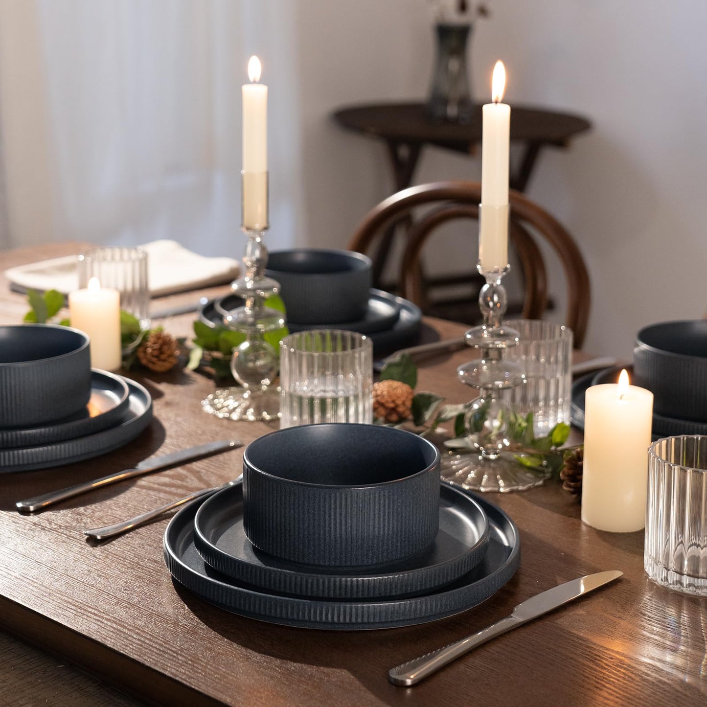 Famiware Star Dinnerware Sets, Plates and Bowls Set for 4, 12 Pieces Dishes- Chip and Scratch Resistant, Microwave and Dishwasher Safe Kitchen Set, Cappuccino White