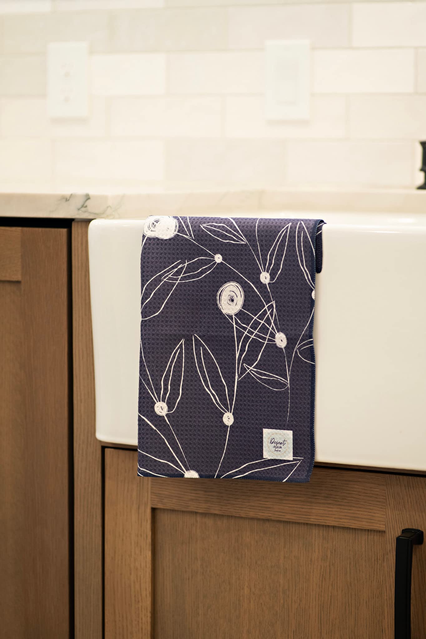 || 3 Pack|| Not Your Ordinary Dish Towels || Waffle Weave Microfiber || Tea Towels || Highly Absorbent || Hanging Loop || Dish Cloths || Modern || Designer Prints (Easter Bows)