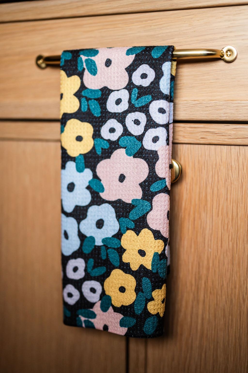 || 3 Pack|| Not Your Ordinary Dish Towels || Waffle Weave Microfiber || Tea Towels || Highly Absorbent || Hanging Loop || Dish Cloths || Modern || Designer Prints (Easter Bows)