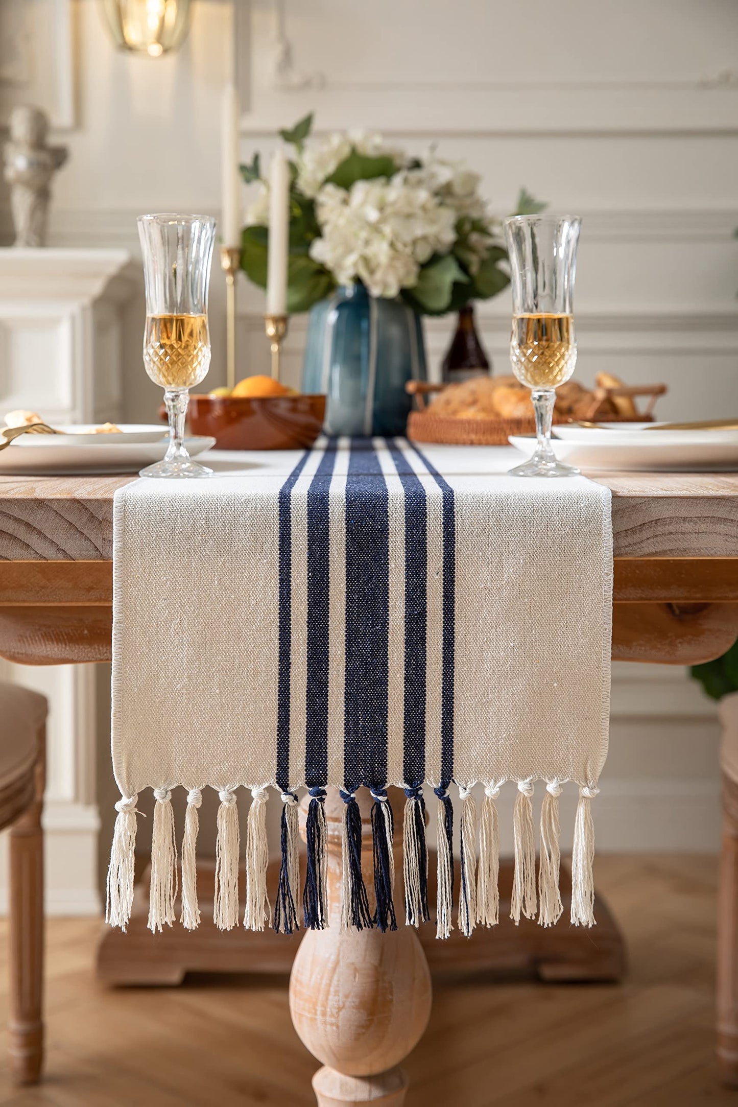 Caflife Boho Table Runner for Modern Farmhouse Decor, Dining Table décor 13 x 72 Inch Long, Coffee Table Runner with Handcrafted Tassels, Green and Beige Stripe Table Runner for Home Boho décor