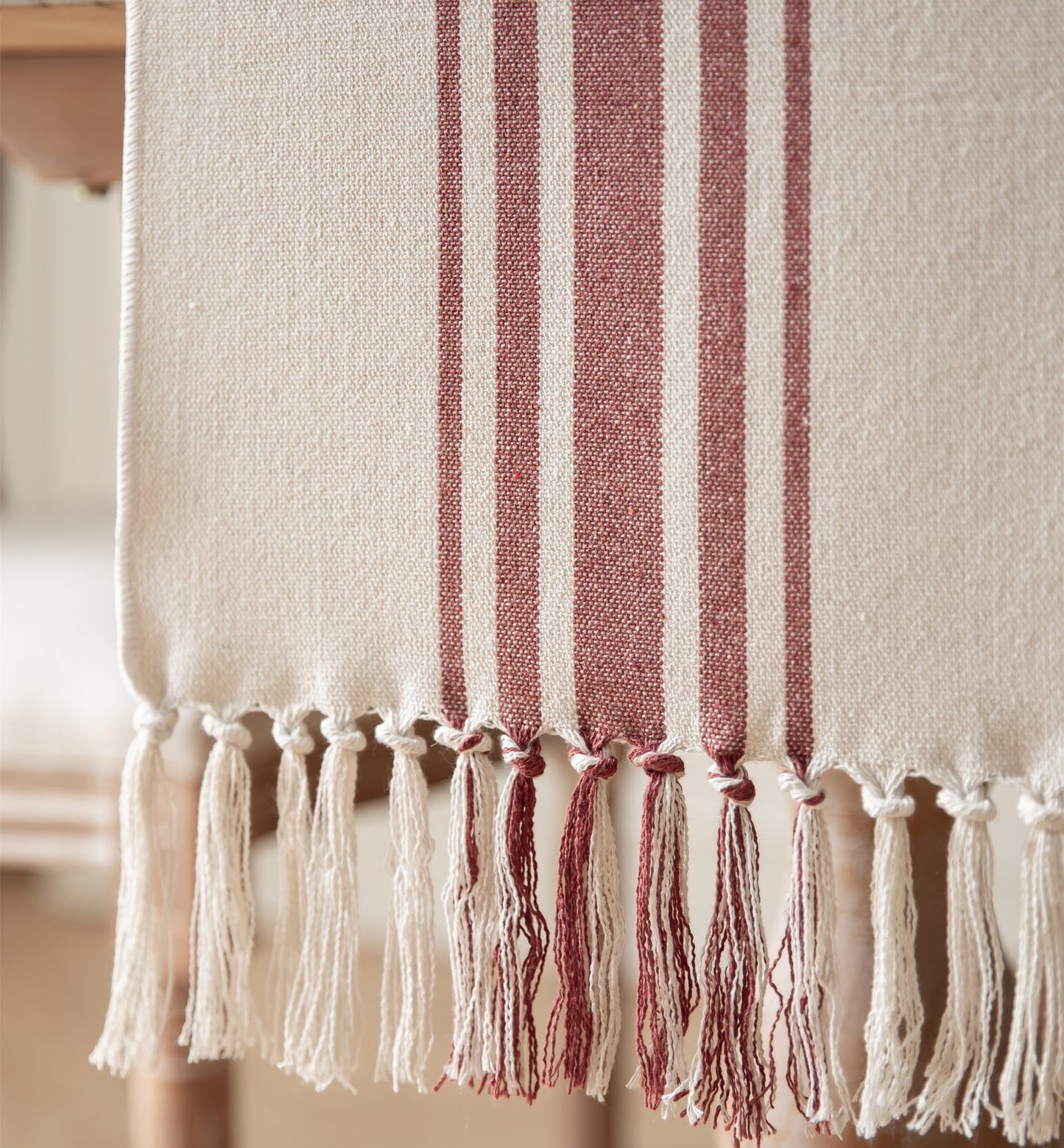 Caflife Boho Table Runner for Modern Farmhouse Decor, Dining Table décor 13 x 72 Inch Long, Coffee Table Runner with Handcrafted Tassels, Green and Beige Stripe Table Runner for Home Boho décor