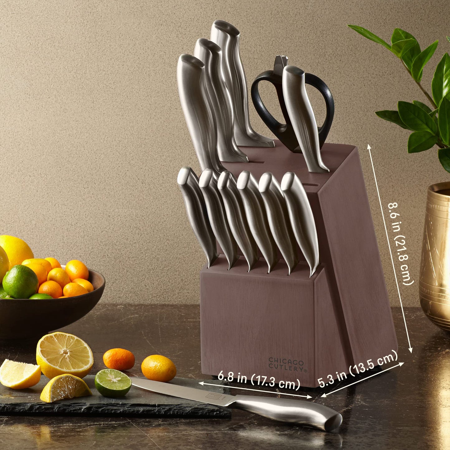Chicago Cutlery Insignia Steel (18-PC) Kitchen Knife Block Set & Built-In Sharpener, Contoured Ergonomic Handles and Sharp Stainless Steel Professional Chef Knife Set & Scissors With Bottle Opener