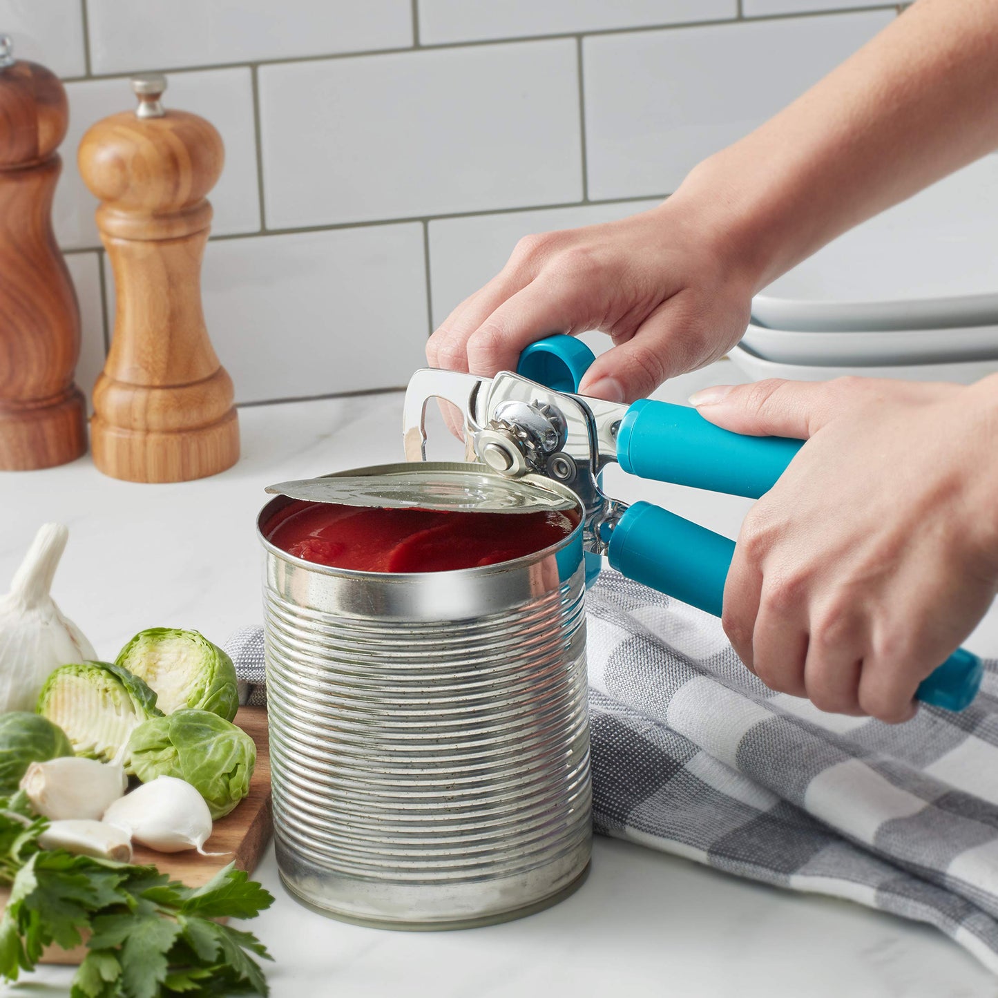 KitchenAid Classic Multifunction Can Opener and Bottle Opener Easy to Use, Razor Sharp Stainless Steel Cutting Wheel, Soft Ergonomic Handles, Black