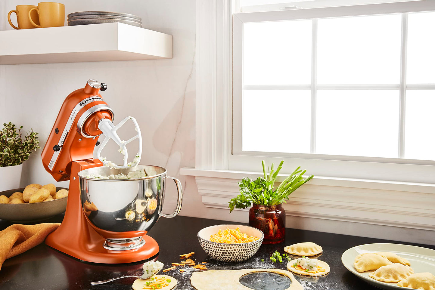 KitchenAid Artisan Series 5-Quart Tilt-Head Stand Mixer - KSM150PS, Milkshake