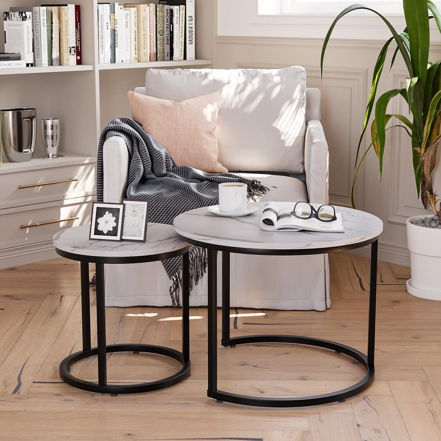 Smuxee Nesting Coffee Table Set of 2, 23.6" Round Coffee Table Wood Grain Top with Adjustable Non-Slip Feet, Industrial End Table Side Tables for Living Room Bedroom Balcony Yard