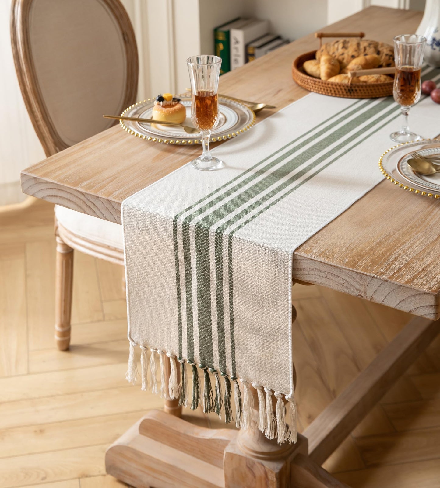 Caflife Boho Table Runner for Modern Farmhouse Decor, Dining Table décor 13 x 72 Inch Long, Coffee Table Runner with Handcrafted Tassels, Green and Beige Stripe Table Runner for Home Boho décor