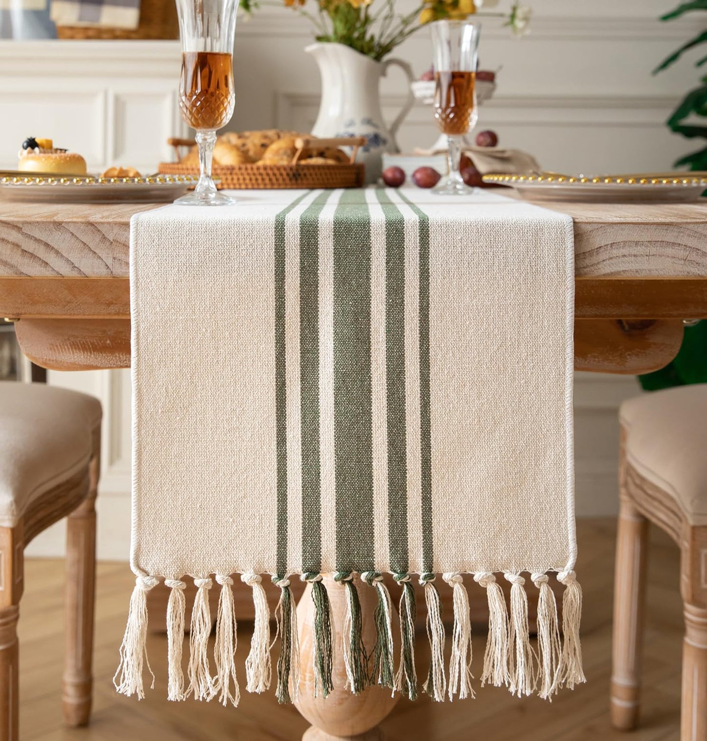 Caflife Boho Table Runner for Modern Farmhouse Decor, Dining Table décor 13 x 72 Inch Long, Coffee Table Runner with Handcrafted Tassels, Green and Beige Stripe Table Runner for Home Boho décor