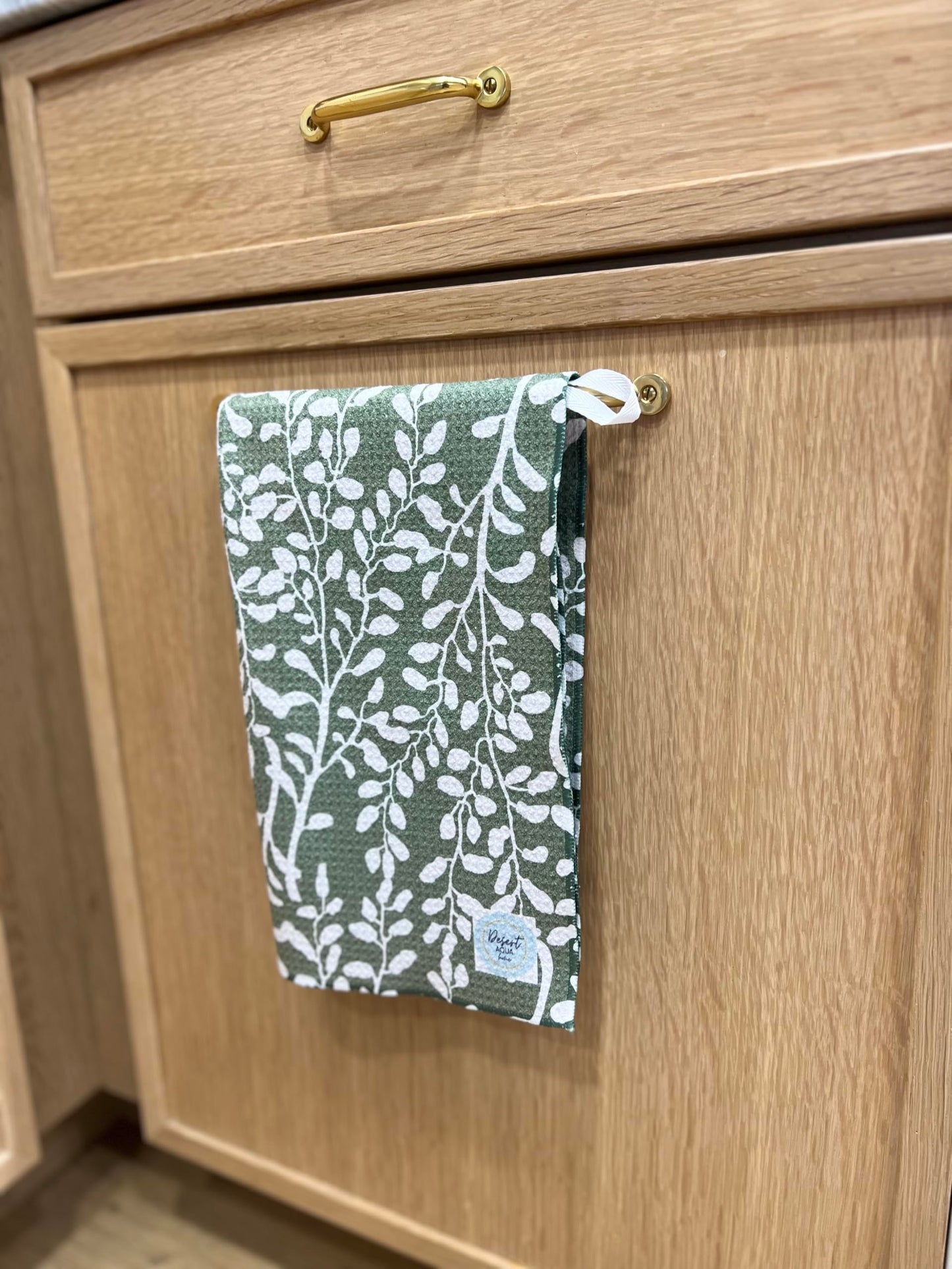 || 3 Pack|| Not Your Ordinary Dish Towels || Waffle Weave Microfiber || Tea Towels || Highly Absorbent || Hanging Loop || Dish Cloths || Modern || Designer Prints (Easter Bows)