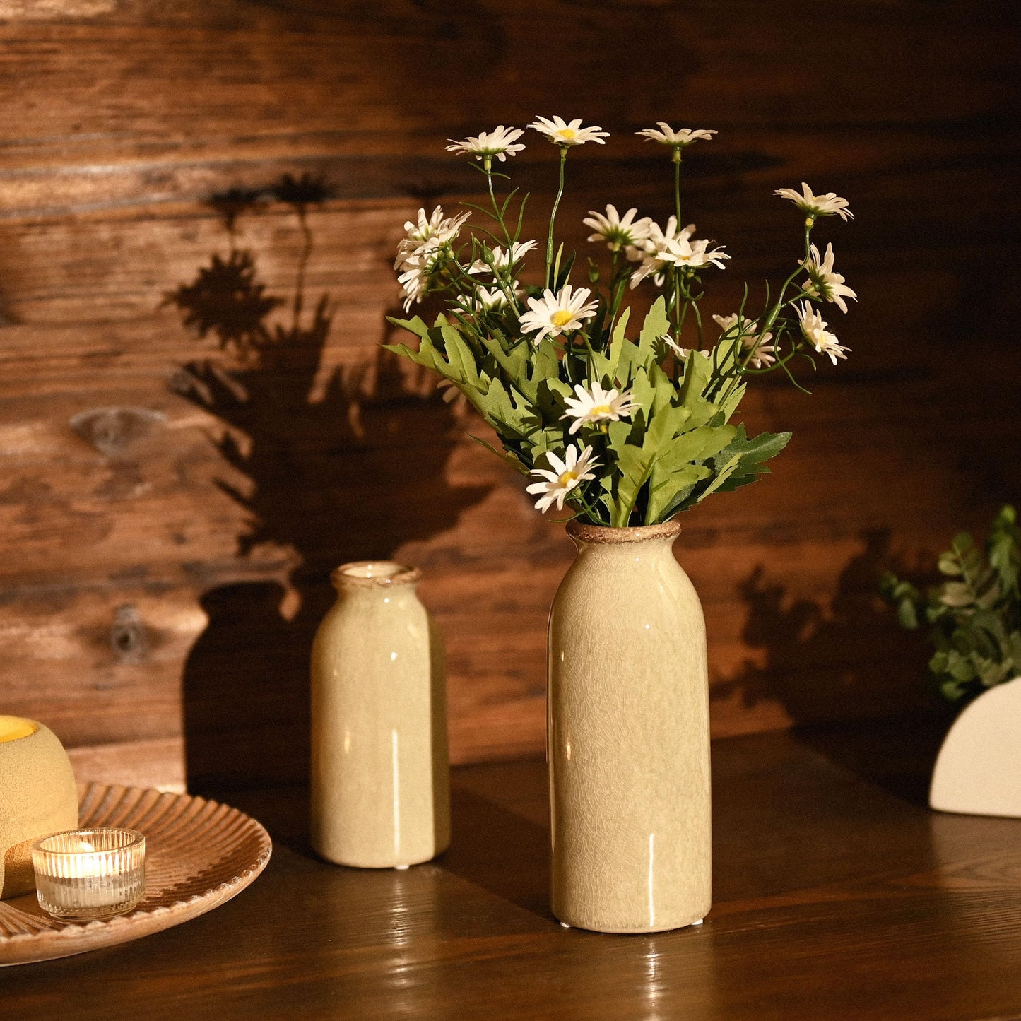 VICTOR & TERESA White Ceramic Vases Home Decor, Farmhouse Vase for Flowers, Flower Vase Set of 2, Rustic Decorative Vases for Pampas Grass, Table, Living Room, Shelf, Centerpieces, 8 inch