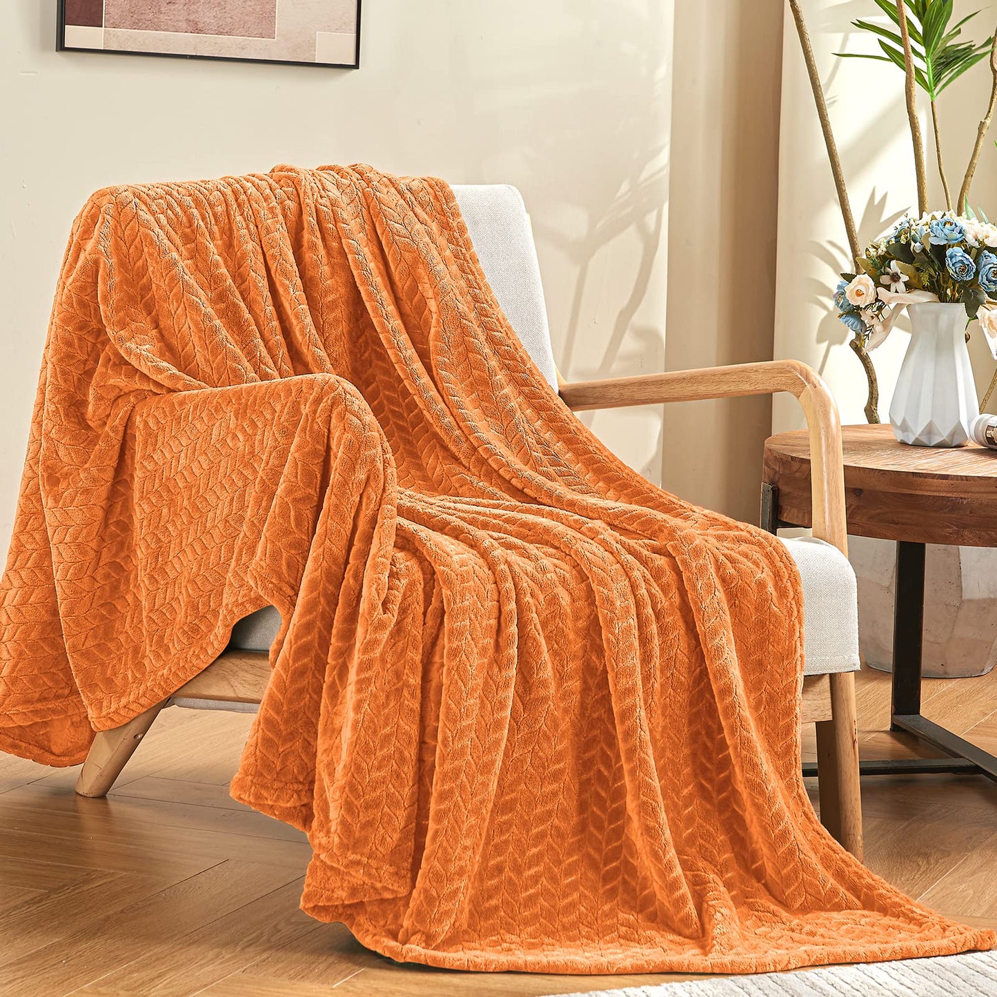Inhand Fleece Throw Blankets, Super Soft Flannel Cozy Blankets for Adults, Washable Lightweight Blanket for Couch Sofa Bed Office, Warm Plush Blankets for All Season (50"×60", Green)