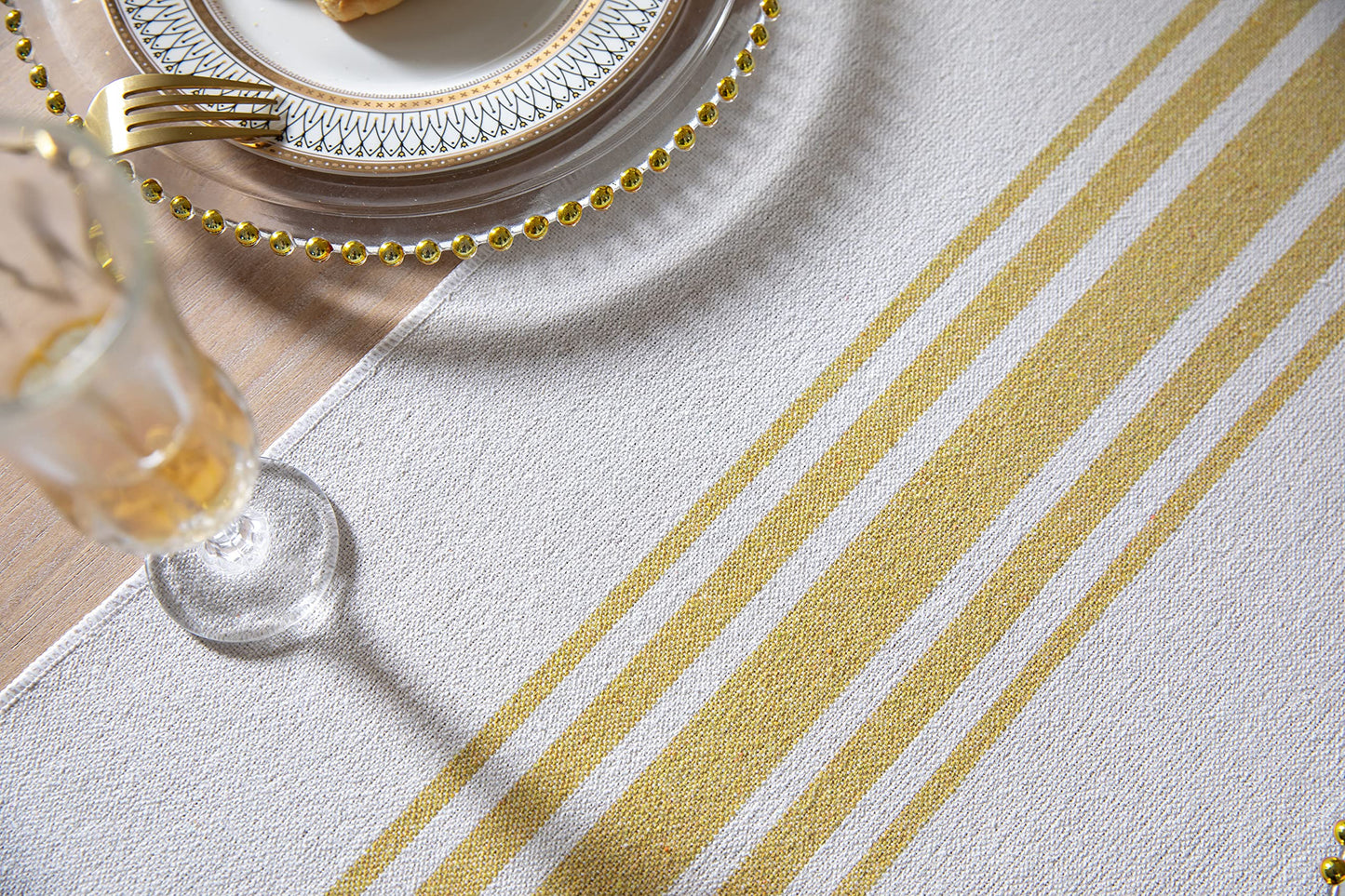 Caflife Boho Table Runner for Modern Farmhouse Decor, Dining Table décor 13 x 72 Inch Long, Coffee Table Runner with Handcrafted Tassels, Green and Beige Stripe Table Runner for Home Boho décor