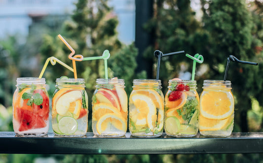 5 Must-Have Kitchen Essentials for Effortless Summer Entertaining