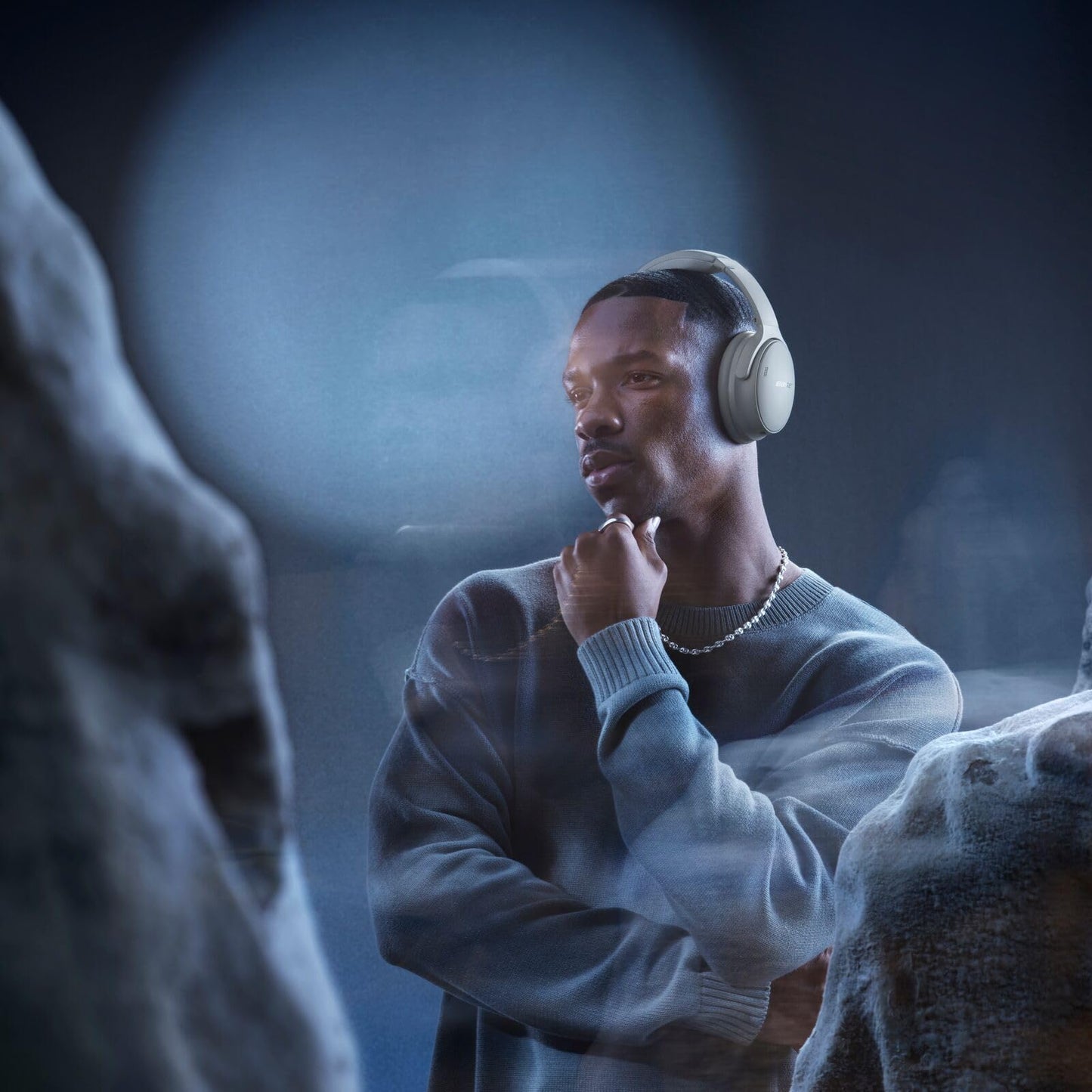 Bose QuietComfort Bluetooth Headphones, Wireless Headphones with Active Over Ear Noise Cancelling and Mic, Deep Bass, Up to 24 Hours of Playtime, Twilight Blue - Limited Edition Color