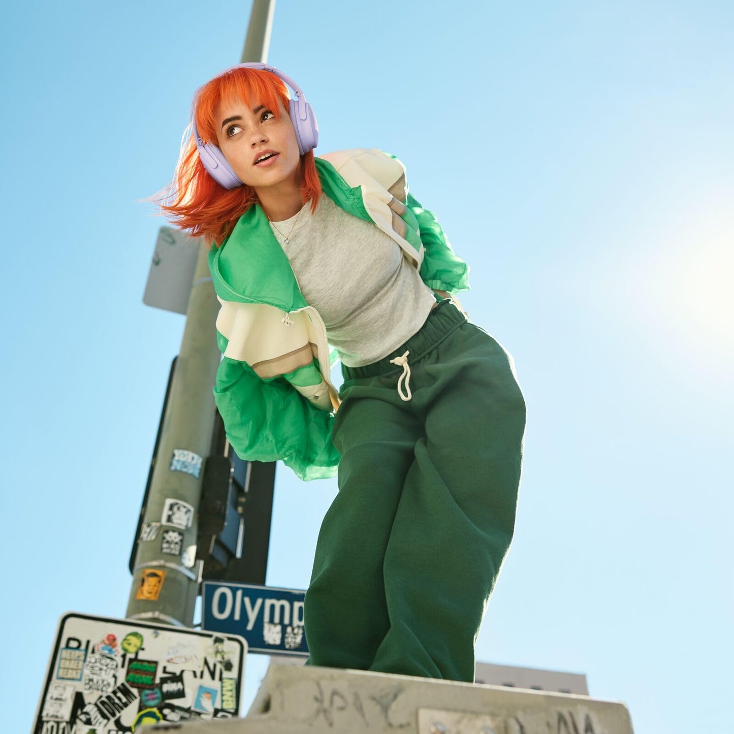 Bose QuietComfort Bluetooth Headphones, Wireless Headphones with Active Over Ear Noise Cancelling and Mic, Deep Bass, Up to 24 Hours of Playtime, Twilight Blue - Limited Edition Color